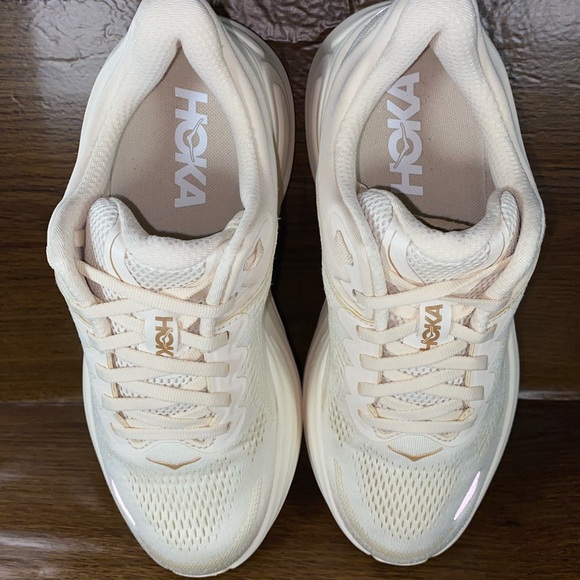 Hoka Bondi 9 women’s shoe size 7 - Picture 9 of 13